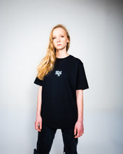 Load image into Gallery viewer, CLASSIC TEE BLACK
